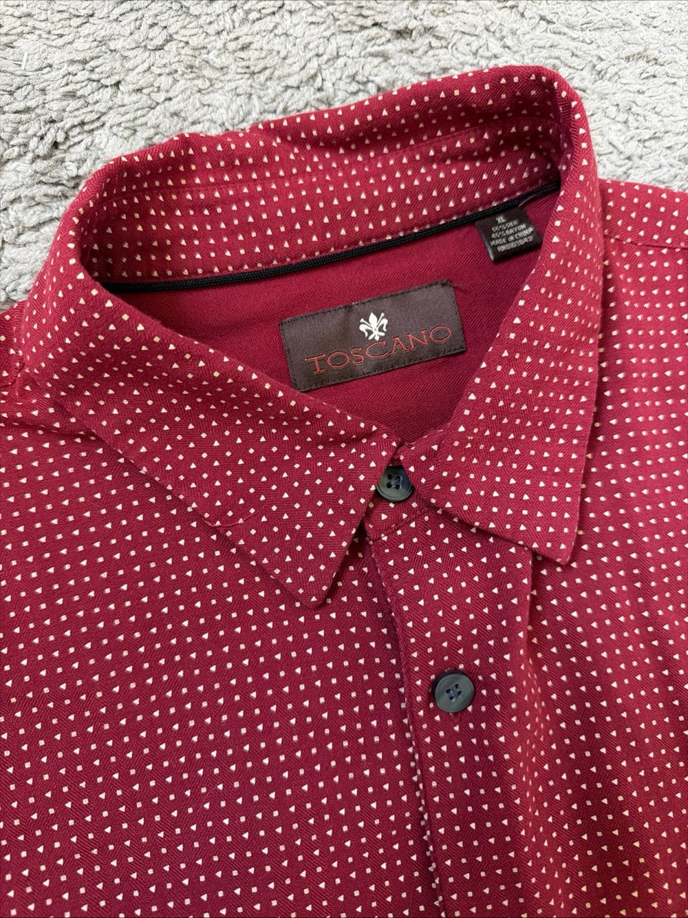 Toscano Men’s XLarge Red Short Sleeve Button Down Small Polka Dot Print